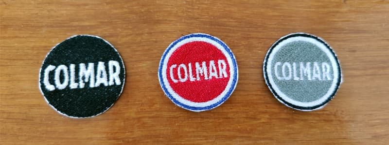 Toppe Colmar su sfondo in legno